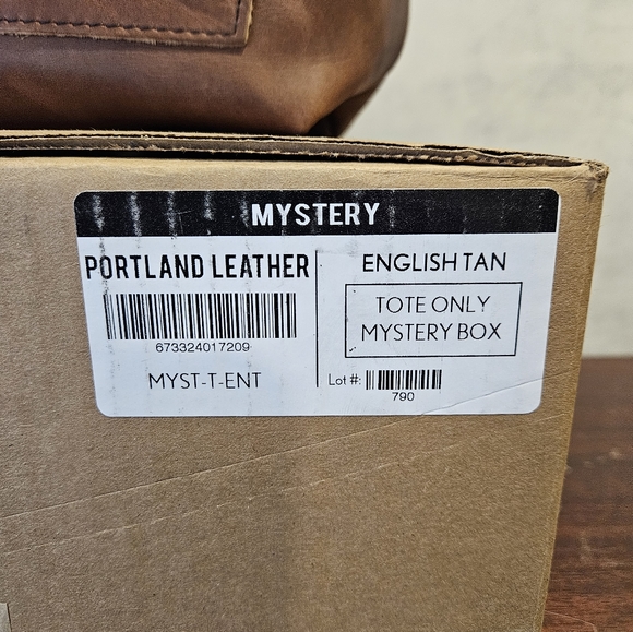 Portland Leather Goods Medium English Tan Tote - Picture 6 of 6